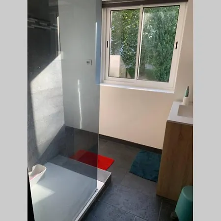 Maison Toute Equipee 3 Avec Jardin Calme Et Spa Holiday home Saint-Malo