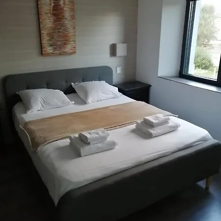 Maison Toute Equipee 3 Avec Jardin Calme Et Spa Saint-Malo